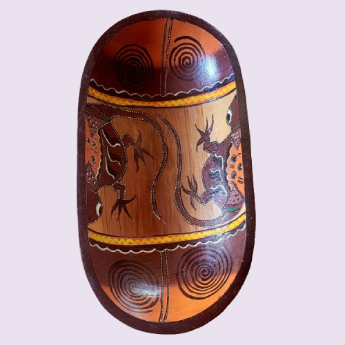 Smooth, rounded edges handmade fruit dish